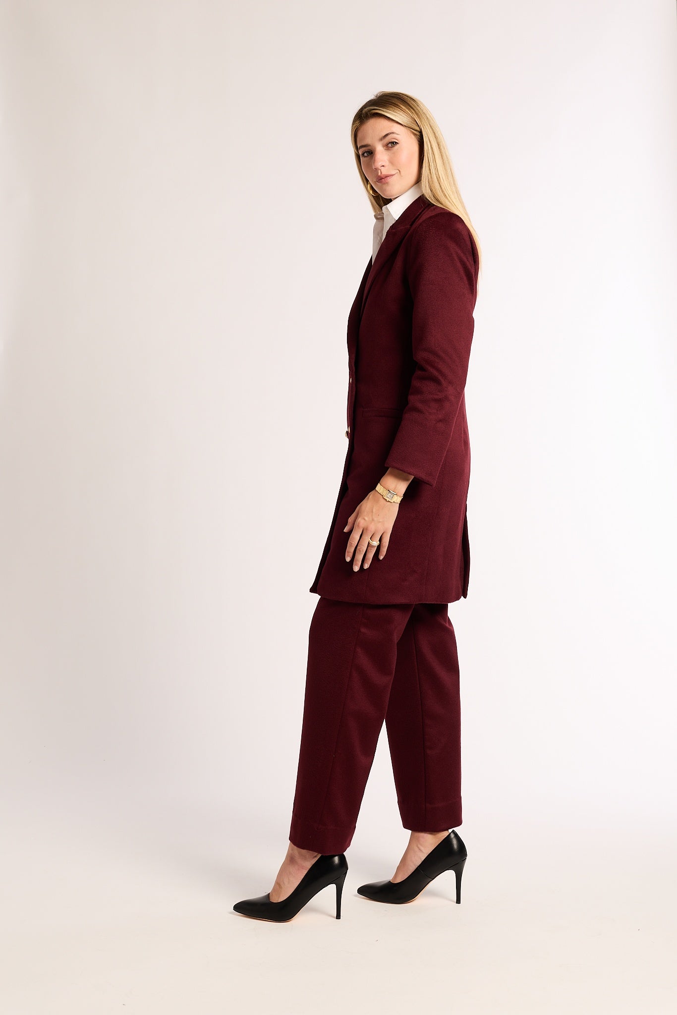 Elizabeth Coat