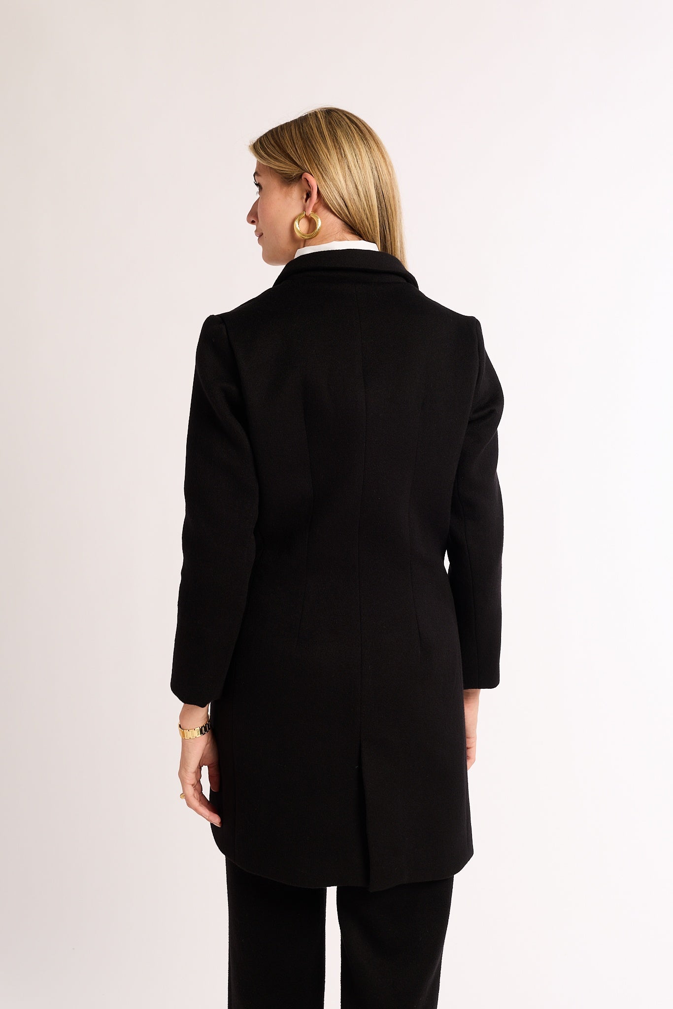 Elizabeth Coat