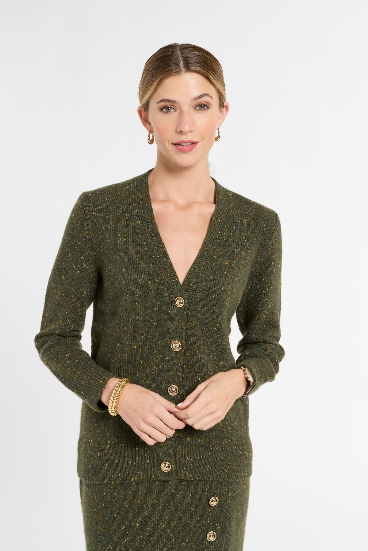 Donegal Cardigan in Moss Garden, close-up detail | Eleanor Leftwich