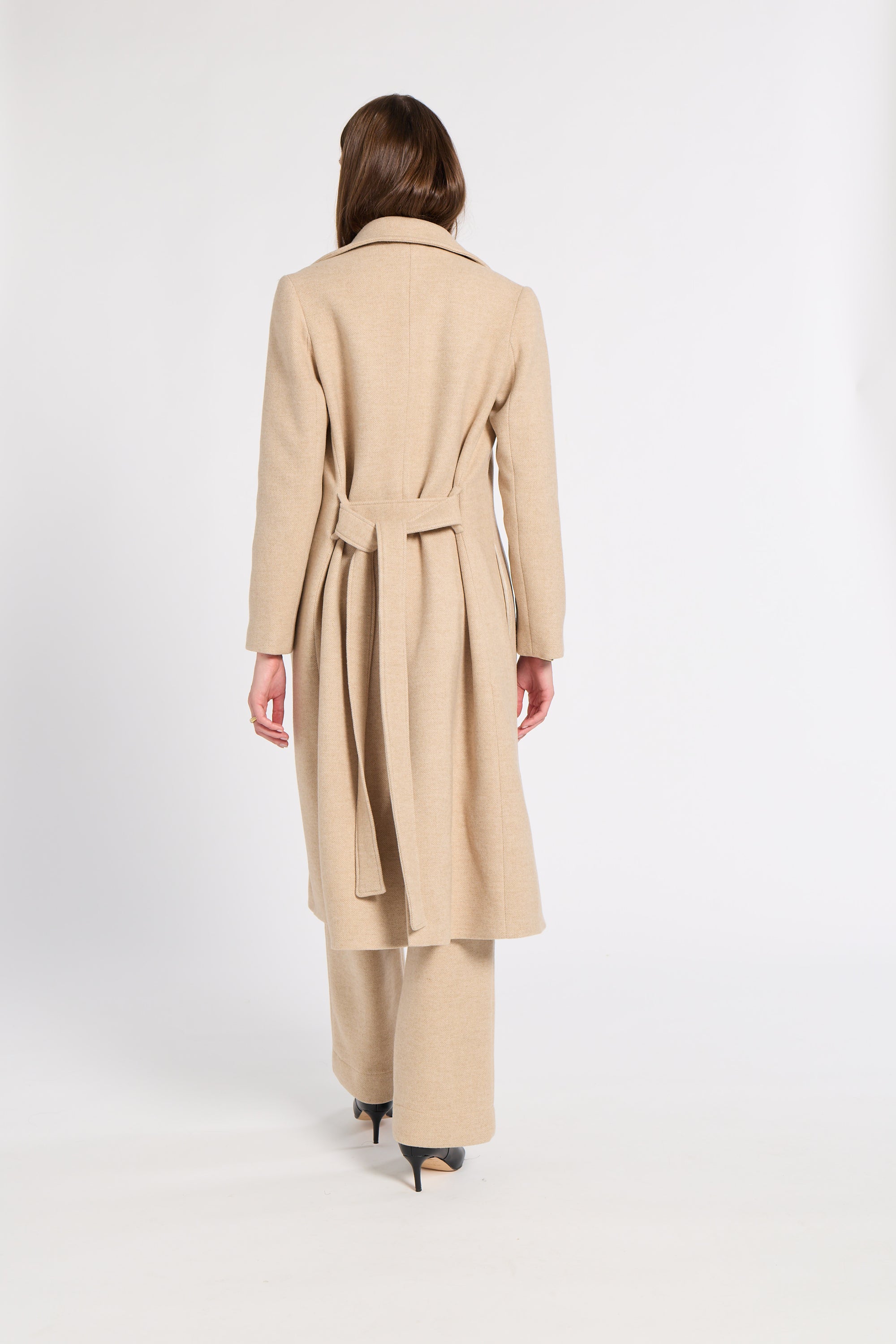 Anne Coat