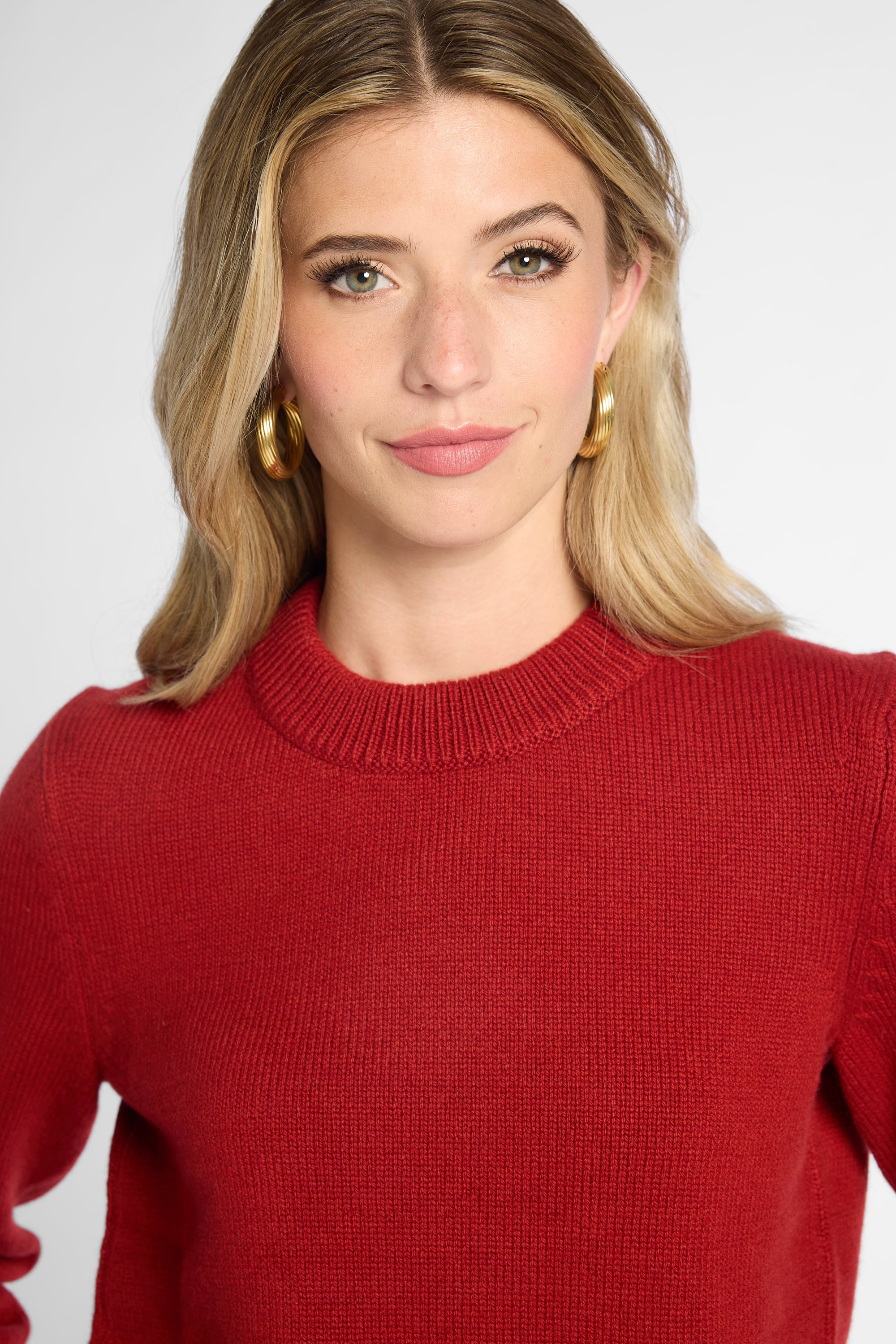 Classic Cashmere Crewneck