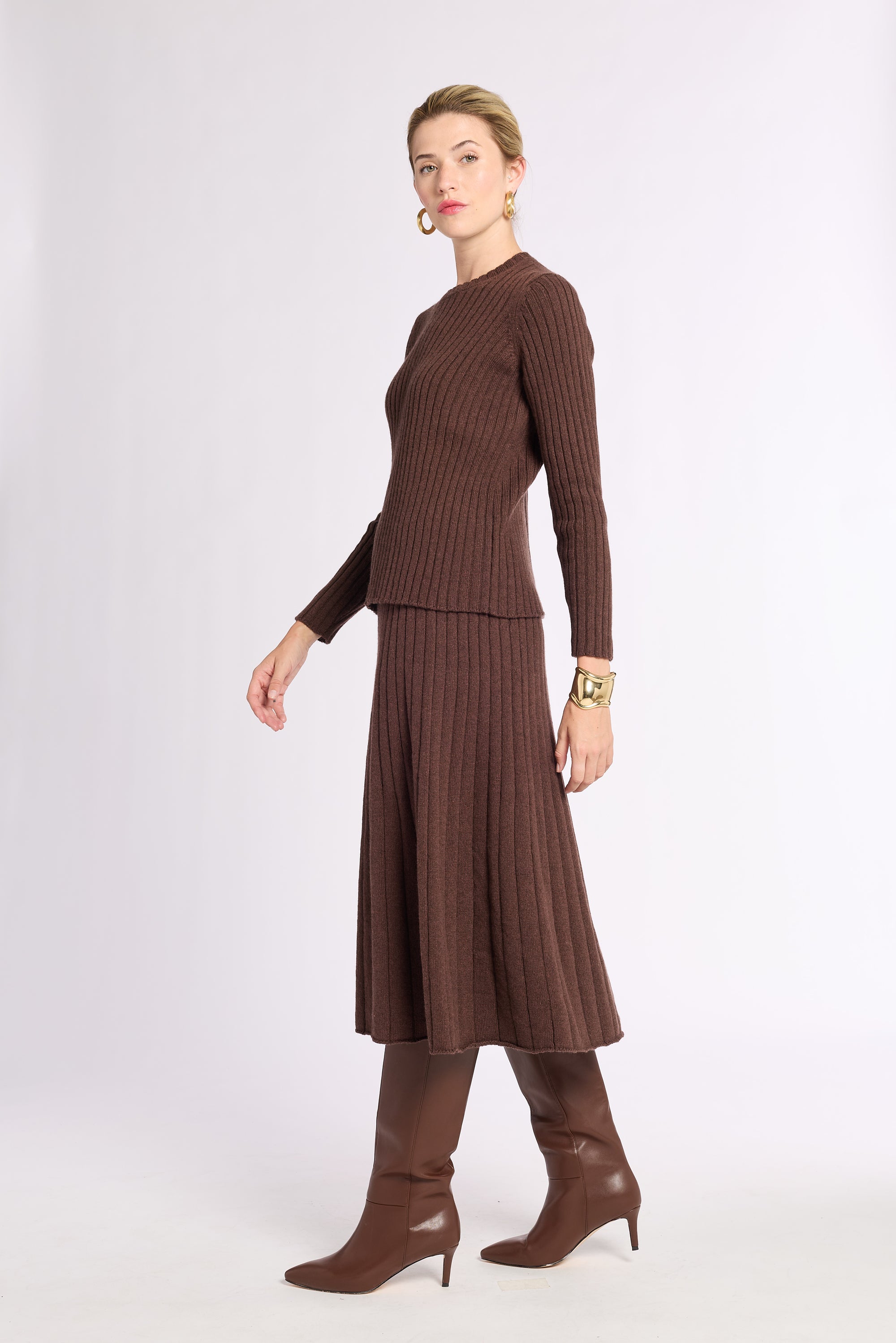 Ribbed Cashmere Flared Skirt