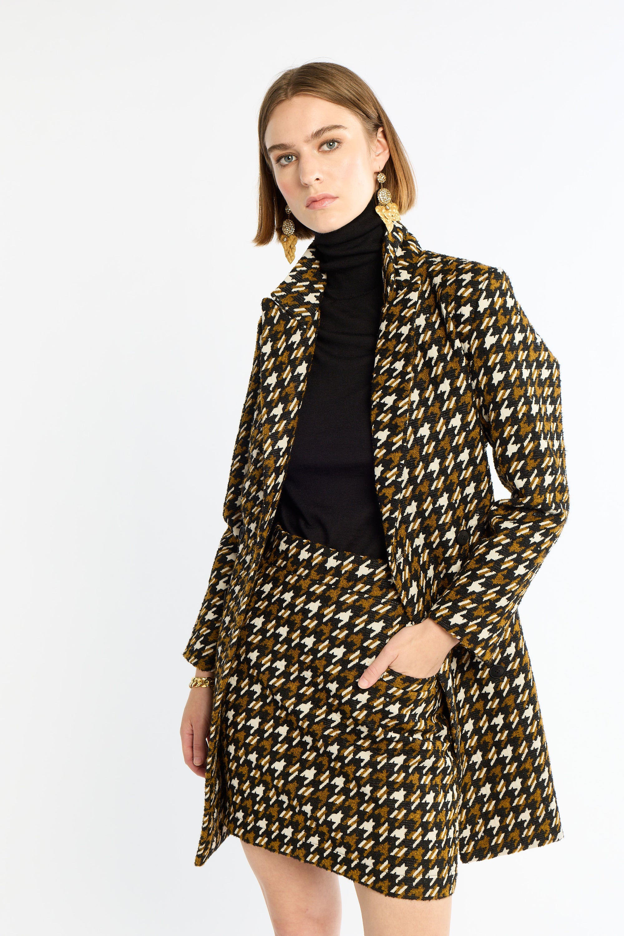 Elizabeth Coat