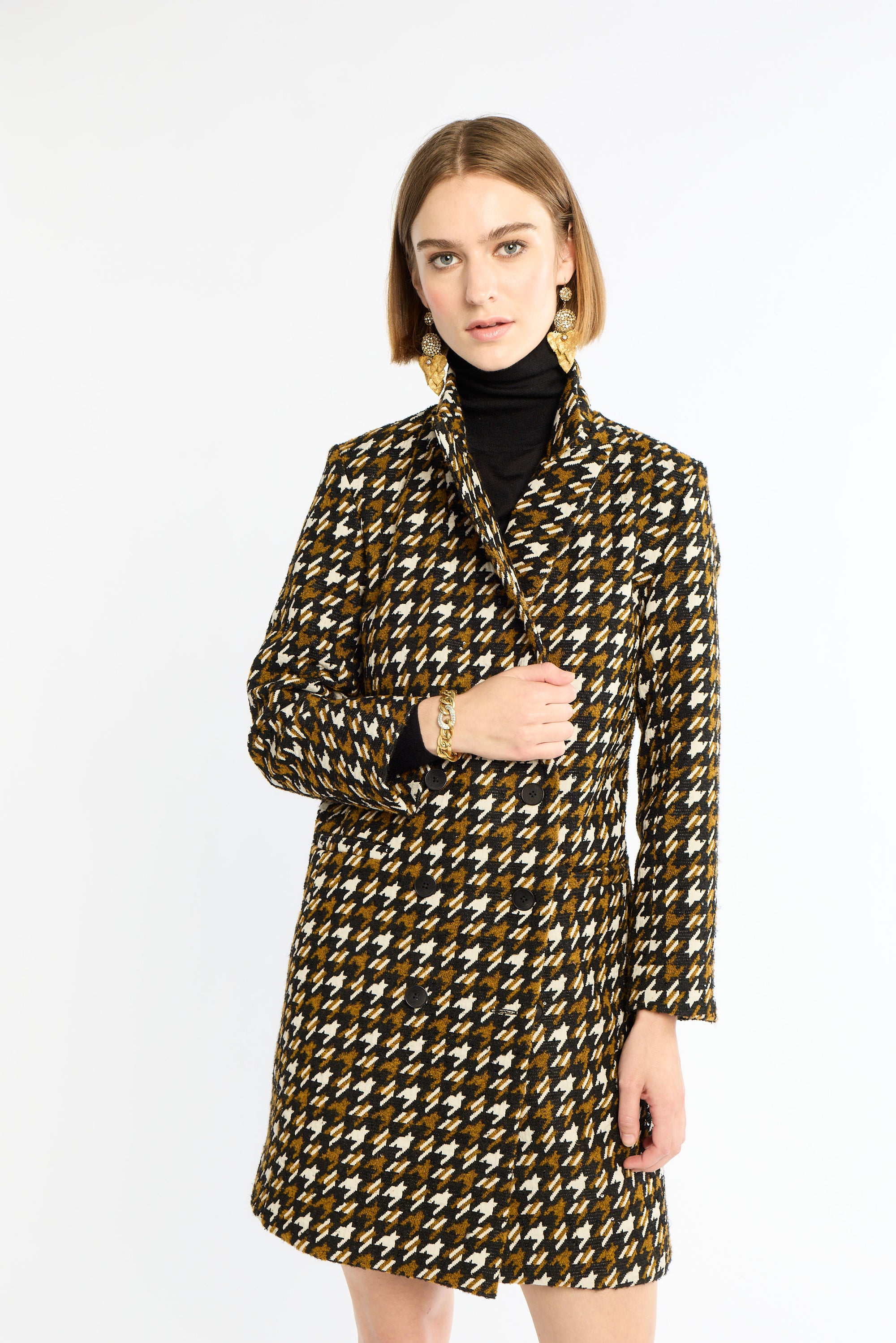 Elizabeth Coat